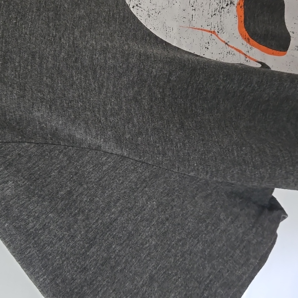 Mission Ridge Gray Skull Graphic T-Shirt - Picture 2 of 8